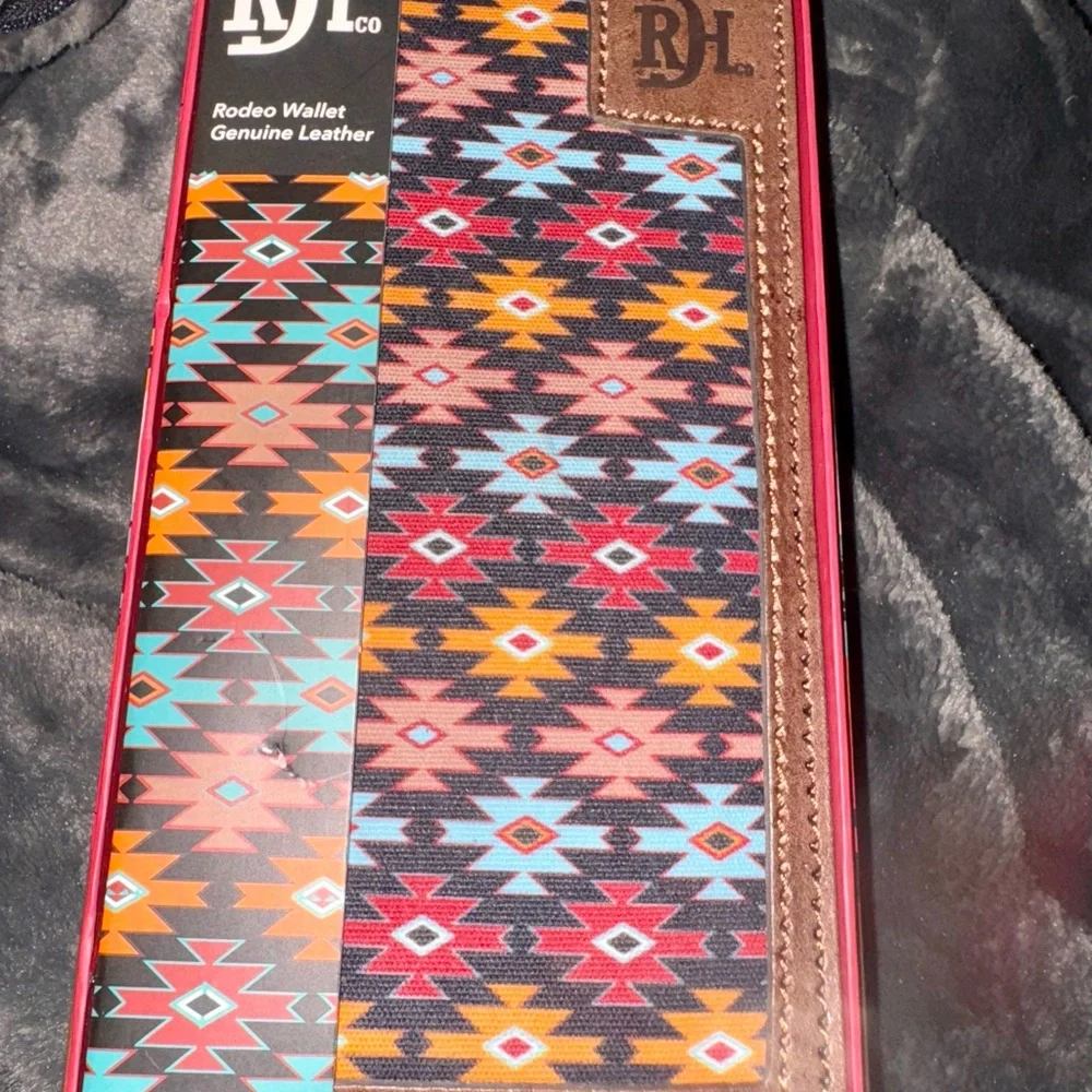 Men's Rodeo Wallet - Multicolor Aztec Design